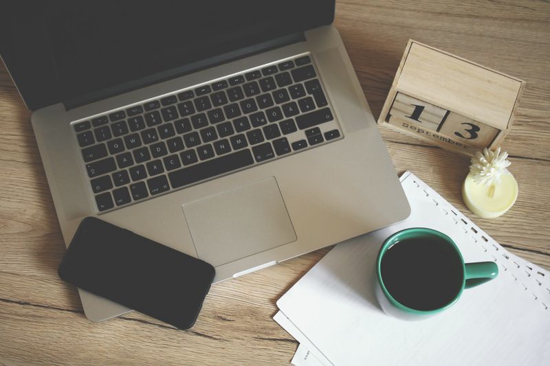 Which appointment booking platforms offer the most reliable Google Calendar synchronization?