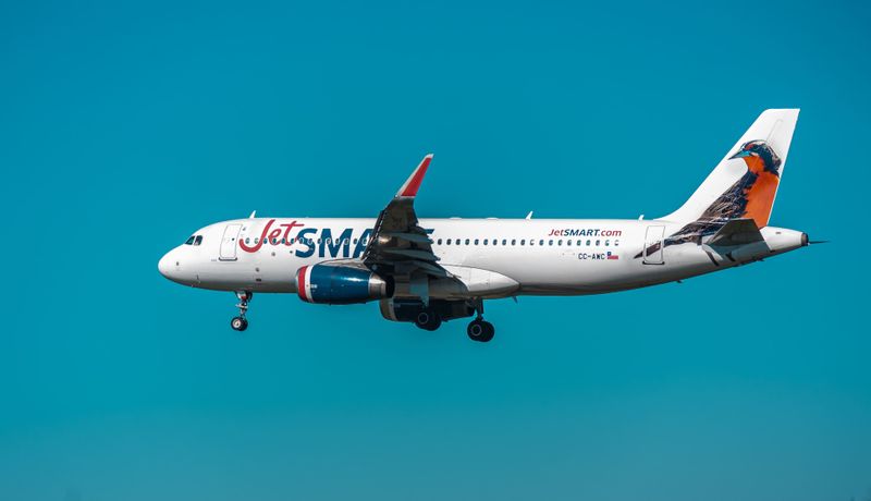 How to set up JetBooking with WooCommerce for property rentals?