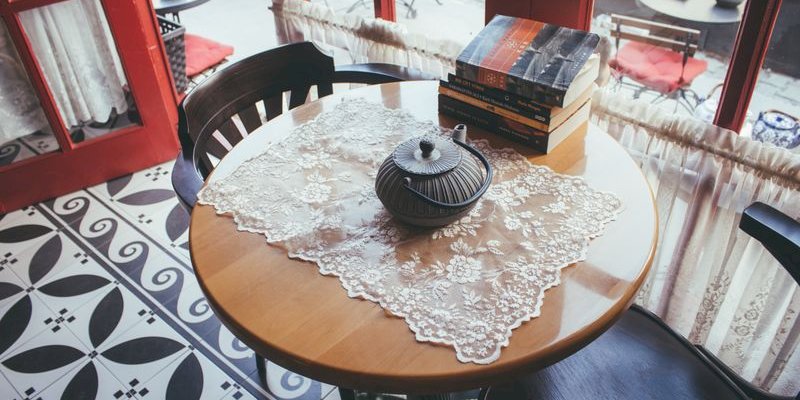 Is it possible to charge a deposit or full payment during the WooCommerce table booking process?
