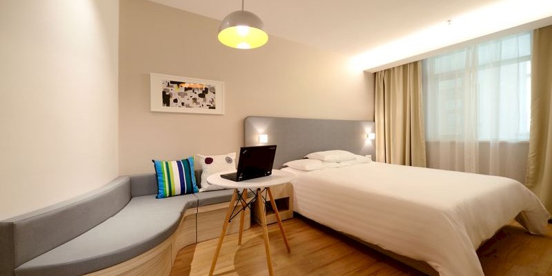 How to Setup a Room Booking Plugin on Your WooCommerce Store