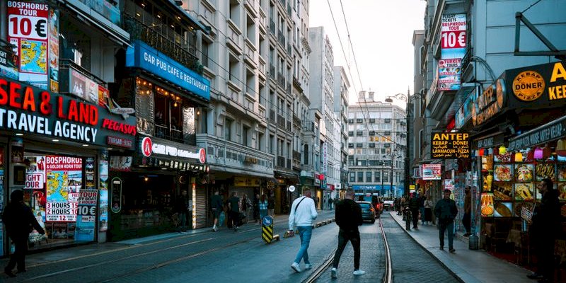 Booking Plugin for Travel Agencies: Optimize Your Reservation Workflow
