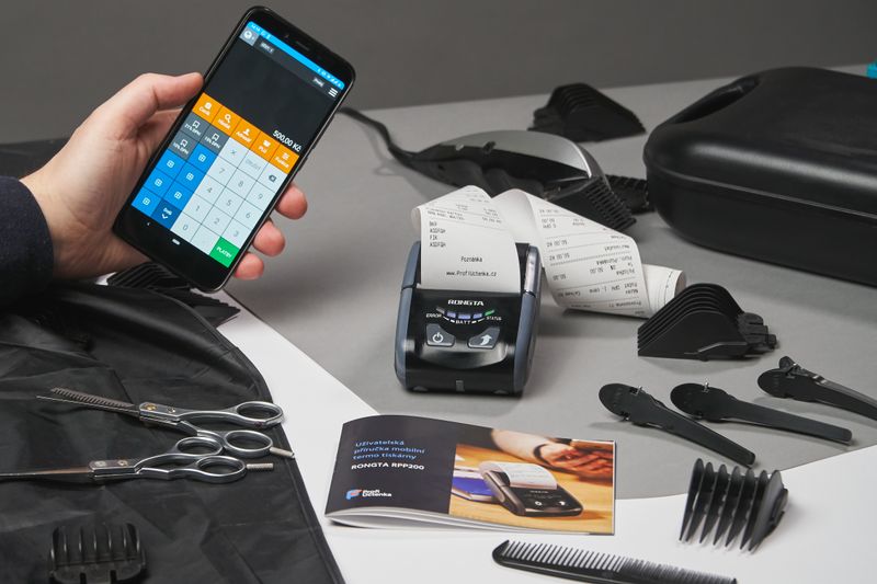 What are the best free salon booking system options for small businesses?