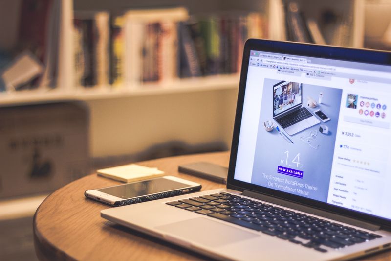 Which WooCommerce plugins are best for managing service bookings?
