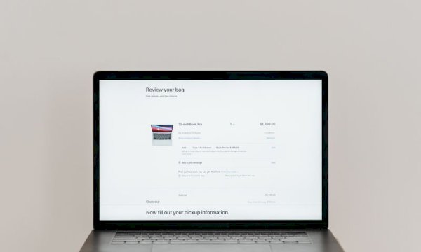 How to choose the best WordPress booking plugin for small business scheduling?