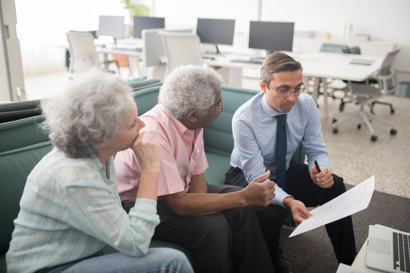 Best Booking Plugin for Financial Advisor Client Meetings